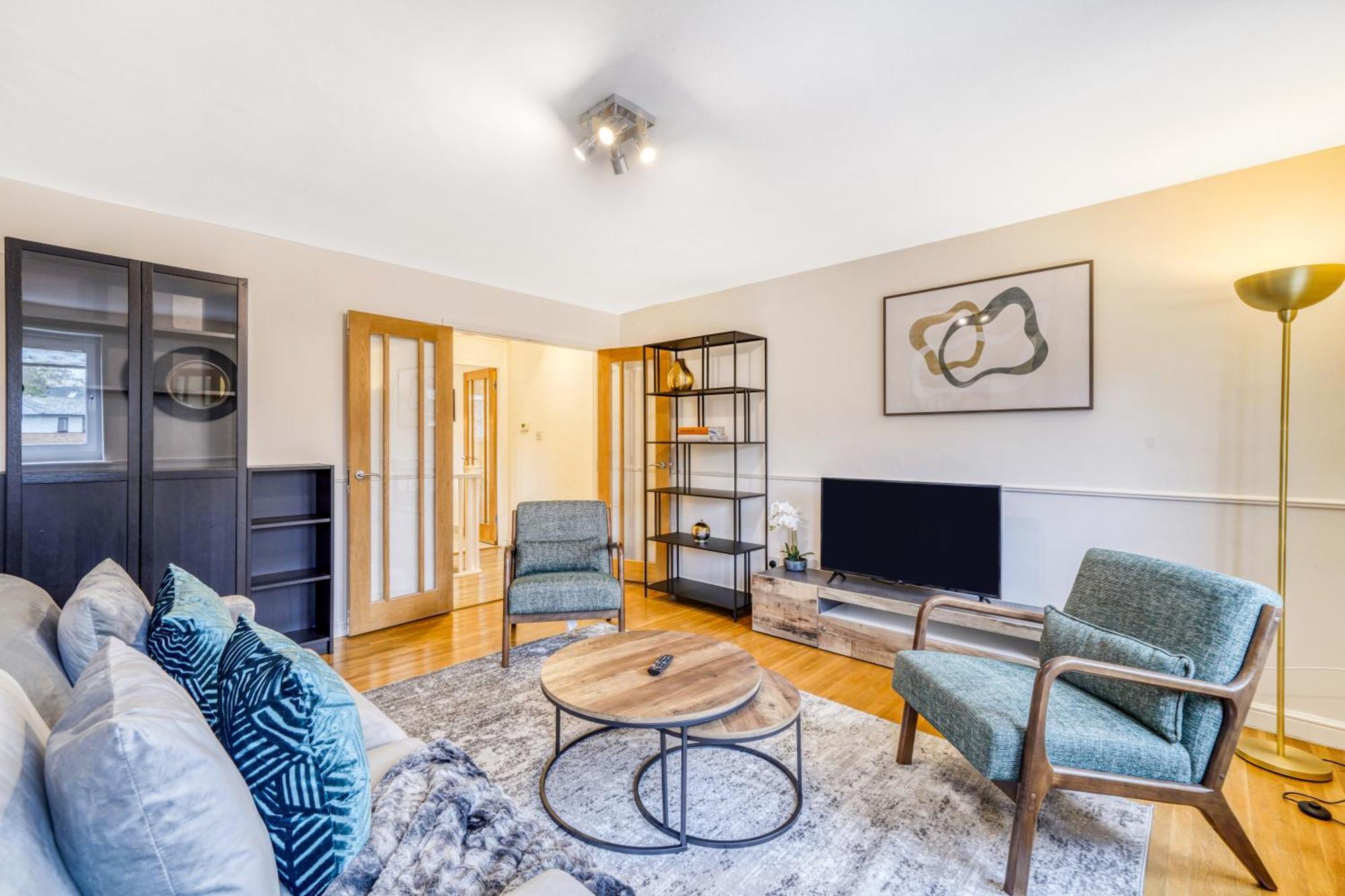 Executive 4 Bedroom Town House In Canada Water Free Wifi & Parking By City Stay Aparts London Eksteriør billede
