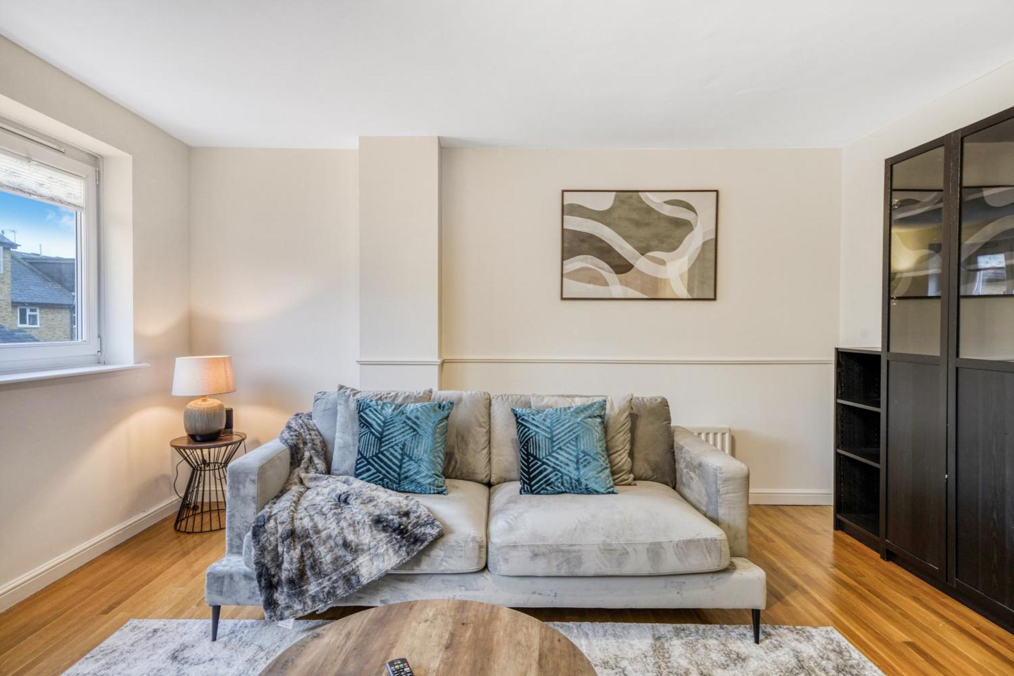 Executive 4 Bedroom Town House In Canada Water Free Wifi & Parking By City Stay Aparts London Eksteriør billede
